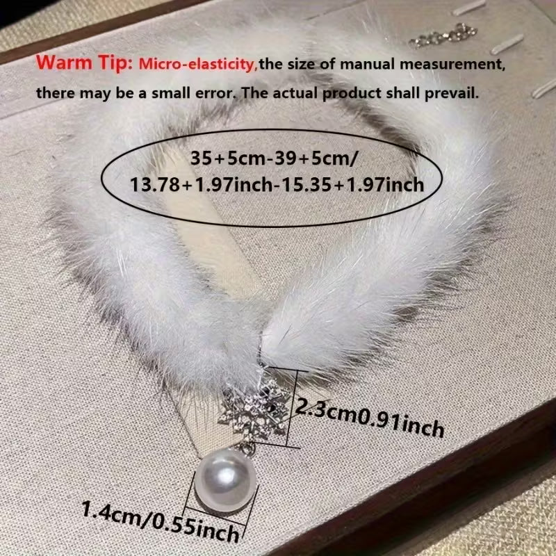 Elegant White Feather & Pearl Cat Collar
