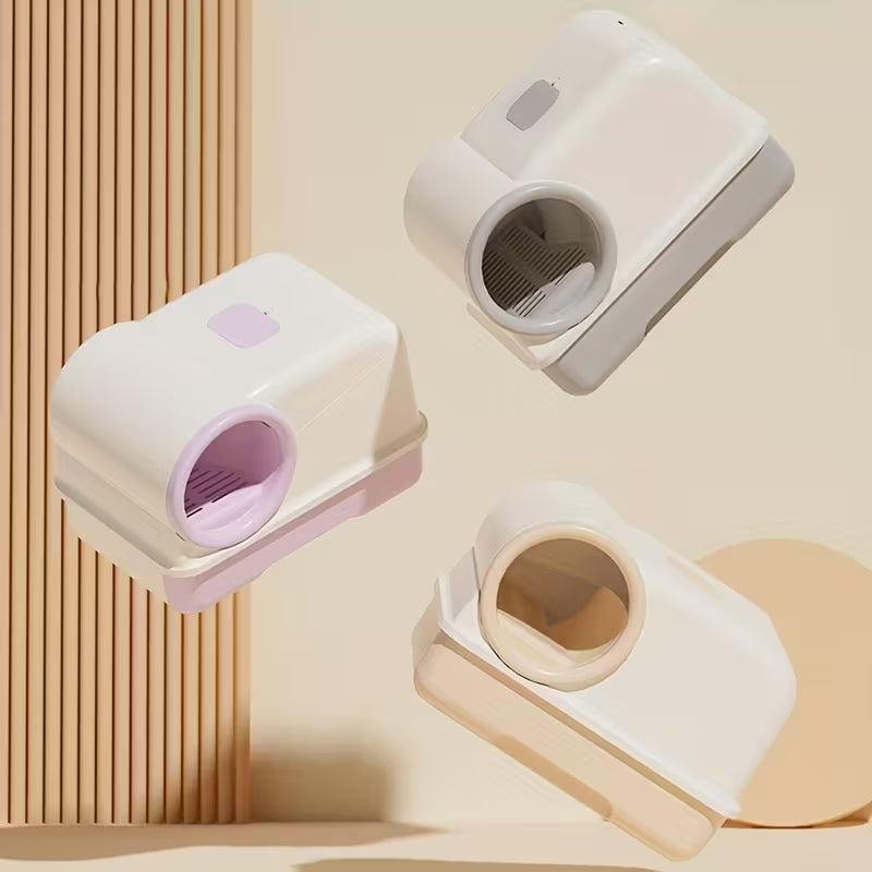 Enclosed Cat Litter Box with Corridor