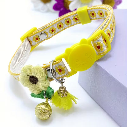 Embroidered Floral Polyester Fiber Cat Collar